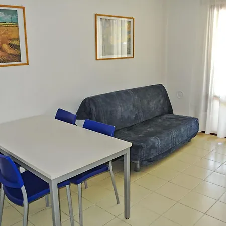 3 In Der Lisa By Interhome Lignano Sabbiadoro